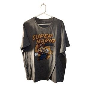 Super Mario Bros Mario Old Navy Gray T-Shirt - Size XXL